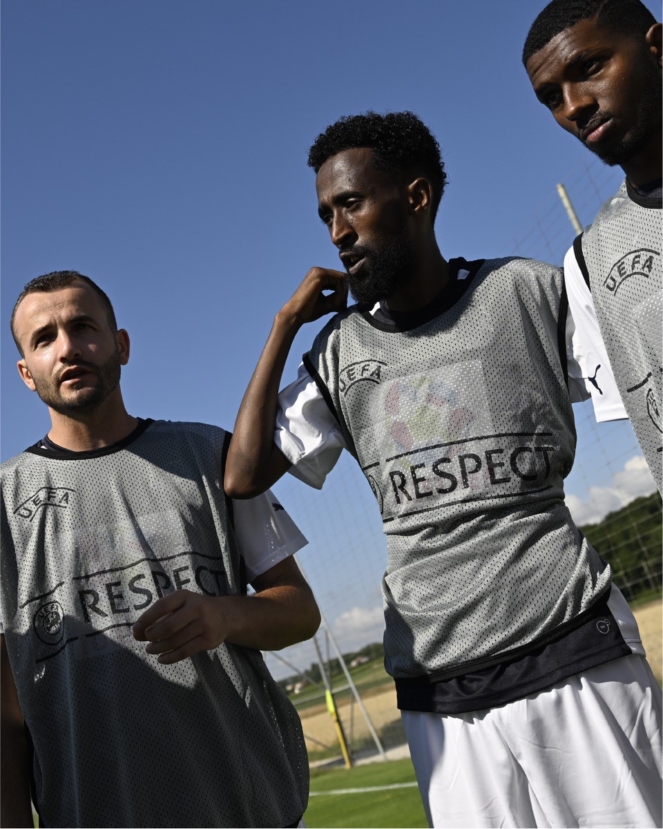 Coach René van Rijswijk stoomt Oranje-team klaar voor officieel UEFA EK voor vluchtelingen
